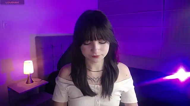  Charlotte Collins  online show from December 18, 2:44 pm