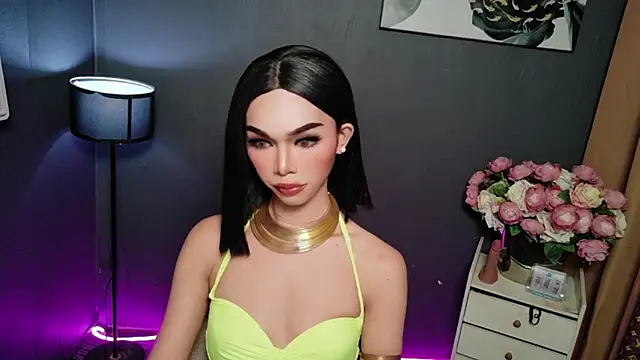 Snapshot of BelindaAbundance chatting on November 21, 3:25 pm BelindaAbundance online show from November 21, 3:25 pm