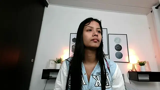 Snapshot of Rodriguez_Gabi chatting on September 13, 12:02 pm Rodriguez Gabi online show from September 13, 12:02 pm