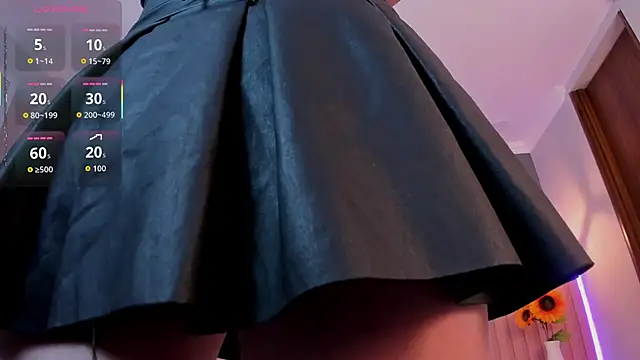 Nina Ford online show from December 2, 3:19 am