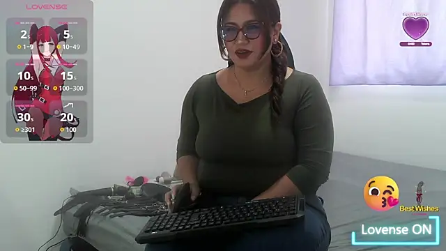 Vesper Vixen online show from November 10, 3:18 pm