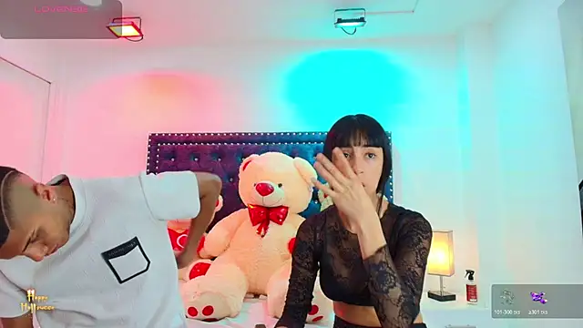 Damian and roxanne online show from October 25, 12:46 pm