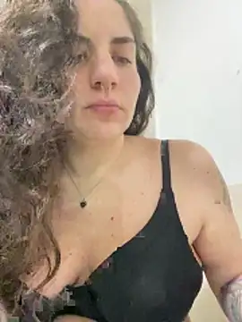 napoletanacagna online show from February 16, 7:25 pm