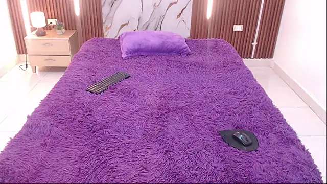 shena nomy1 online show from December 2, 8:11 pm