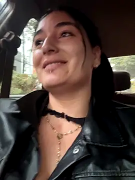 Scarlett 12 online show from October 10, 12:10 pm