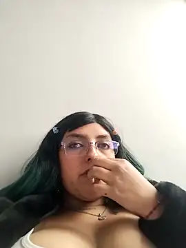 Snapshot of Luna_soff chatting on September 10, 7:47 pm Luna soff online show from September 10, 7:47 pm