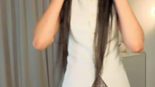 slyshypie online show from November 27, 1:25 pm