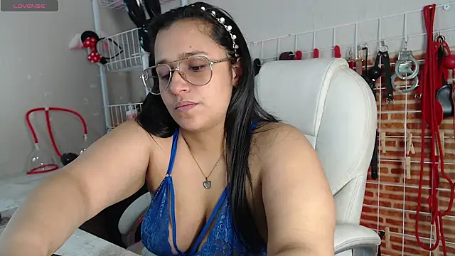  adahara queen online show from December 21, 4:39 am