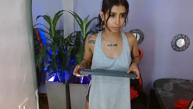 ivy scorpio online show from October 15, 5:43 am