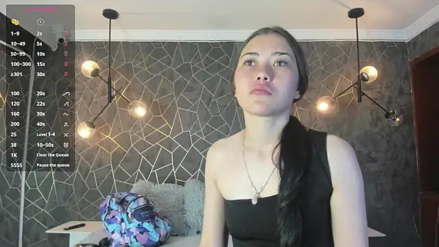 Snapshot of hasna_angels chatting on September 17, 1:09 pm hasna angels online show from September 17, 1:09 pm