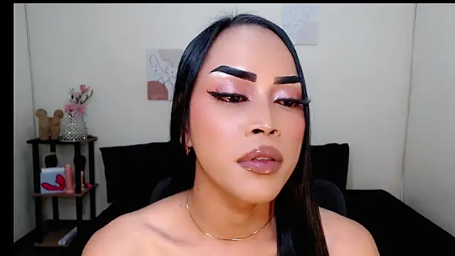 Lessandra Lust online show from September 23, 10:30 pm