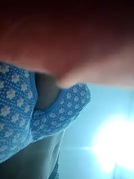 Nehaja33e online show from October 8, 5:17 pm