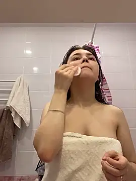 LeksaLove online show from November 12, 8:40 pm