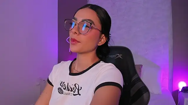 emily tolson online show from March 30, 2:38 pm