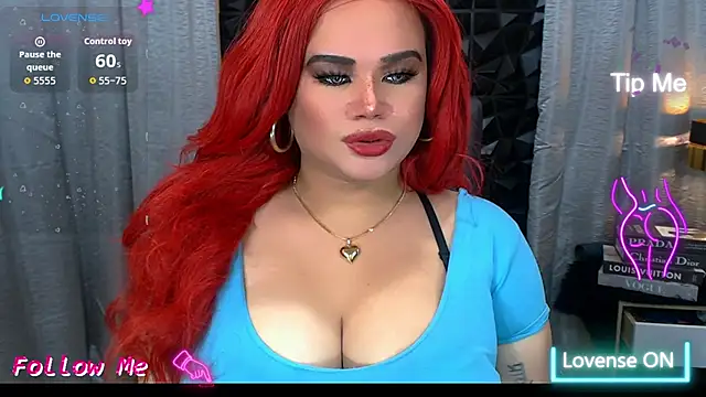 Snapshot of xHugeHarleySelfsuckerx chatting on September 12, 7:10 pm xHugeHarleySelfsuckerx online show from September 12, 7:10 pm