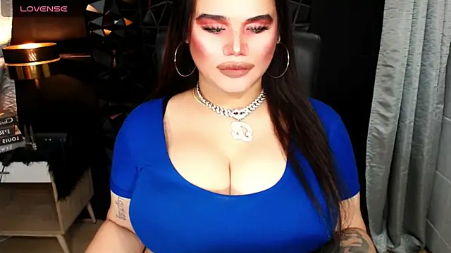 Snapshot of xHugeHarleySelfsuckerx chatting on October 17, 7:33 am xHugeHarleySelfsuckerx online show from October 17, 7:33 am