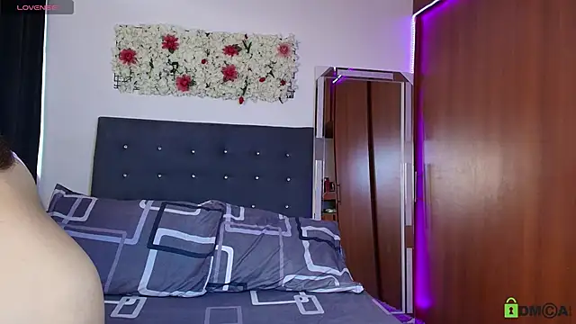 madisonwalkeeer online show from October 9, 6:34 pm