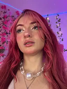 LucyGray online show from April 8, 9:39 pm