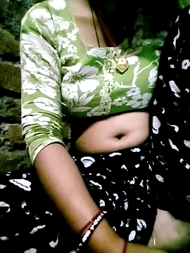 Hot tin74 online show from May 1, 5:16 pm