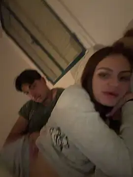 prettylittlefooxy online show from February 22, 11:38 pm