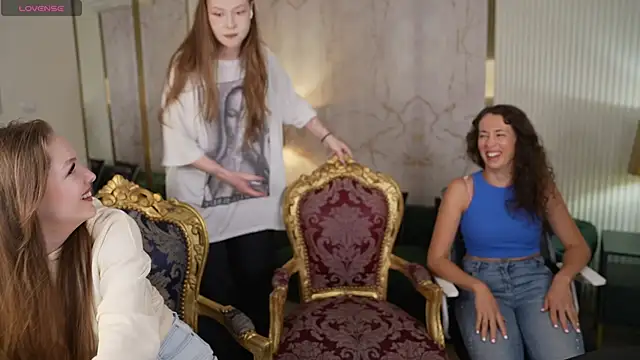 Snapshot of Ella_054 chatting on September 19, 2:27 pm Ella 054 online show from September 19, 2:27 pm