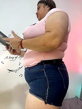 SafiroFer online show from October 11, 9:39 pm