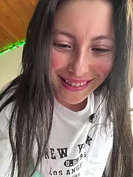 Mia salinass online show from November 24, 7:38 pm