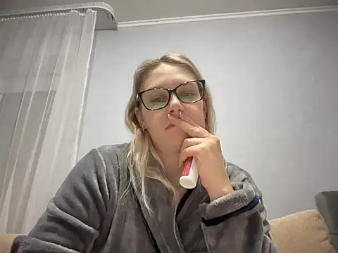 NikexPretty online show from November 13, 7:57 pm