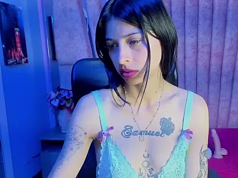 Dulce Miaa  online show from September 18, 5:11 pm