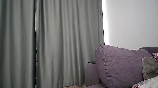 JessiLu online show from February 14, 2:57 am