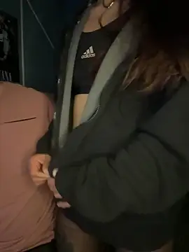 disvla online show from March 24, 5:46 am