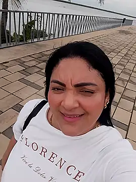 tiffany Johnson1 online show from October 24, 9:11 pm