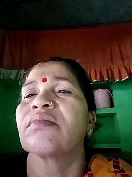 Manavi x online show from March 17, 8:40 am