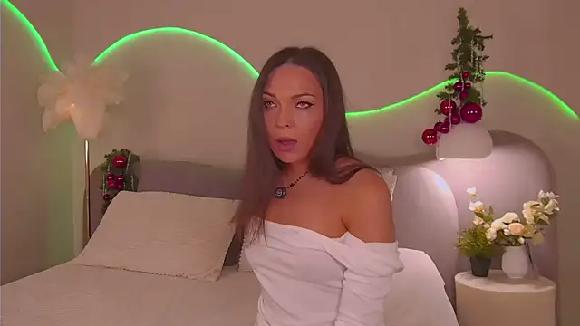 NicolSpace online show from December 17, 4:05 am