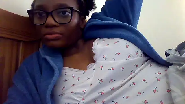 SexyGemBeautyX online show from September 13, 5:21 pm