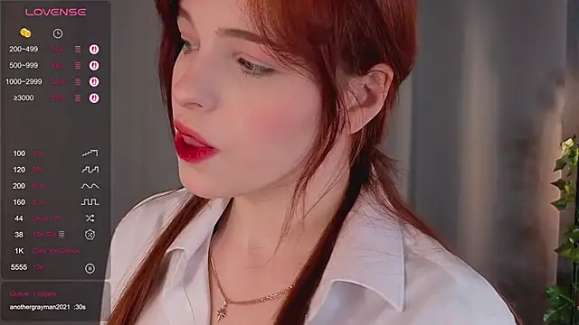 AnnieKim  online show from February 16, 4:07 pm