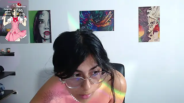 Laramucci online show from January 6, 8:01 pm