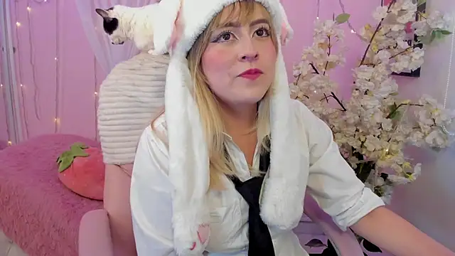 Jenny Wolridge  online show from February 7, 9:29 pm