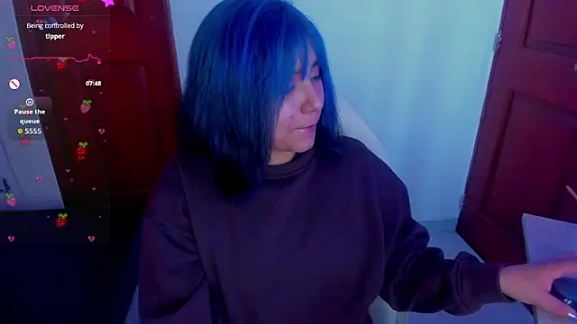 sophiievv online show from March 6, 8:15 pm