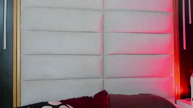 RebecaSnow online show from March 25, 12:16 am