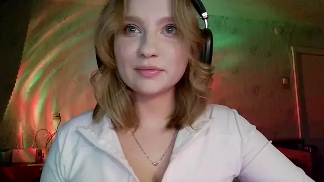 pr In cess  online show from May 12, 10:16 pm
