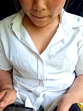 ALIENHR38 online show from April 5, 5:06 am