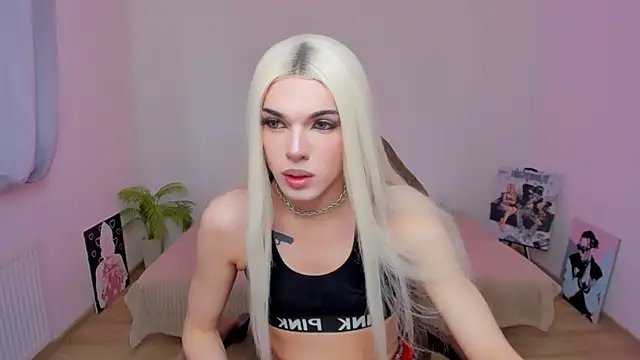 YourTrixie online show from September 27, 5:14 am