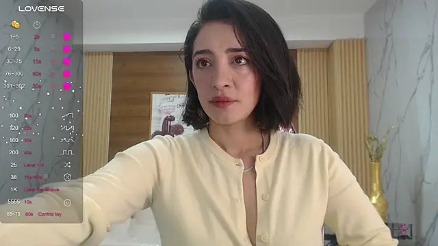 sara lopez s online show from April 16, 1:55 pm