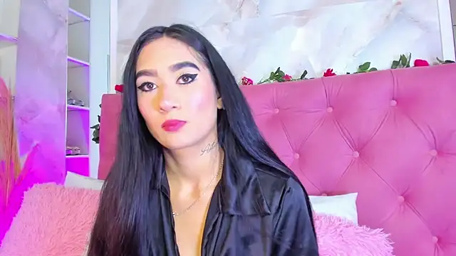 Nicolqueen  online show from November 10, 11:16 am