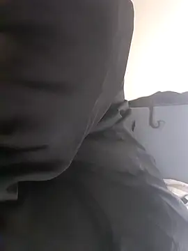 trickyOne online show from March 3, 7:42 pm