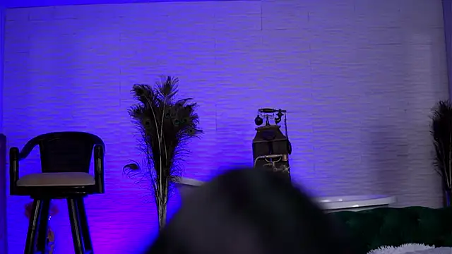 AishaaDevoe online show from December 18, 7:51 pm