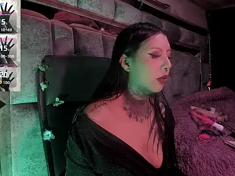 missashlyrosette online show from January 16, 11:23 pm