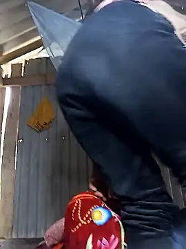 may-squirl online show from January 8, 6:17 am