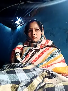 Jooli xx online show from January 9, 2:49 am